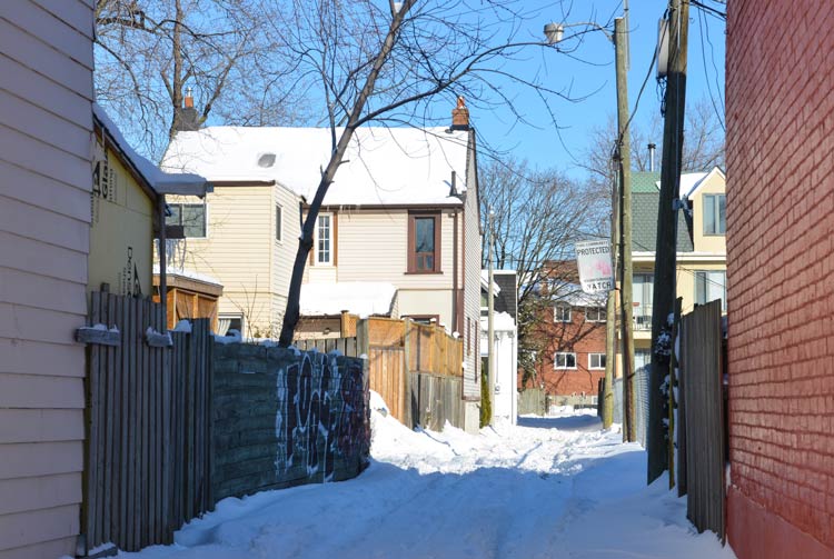 a Toronto back alley in the winter