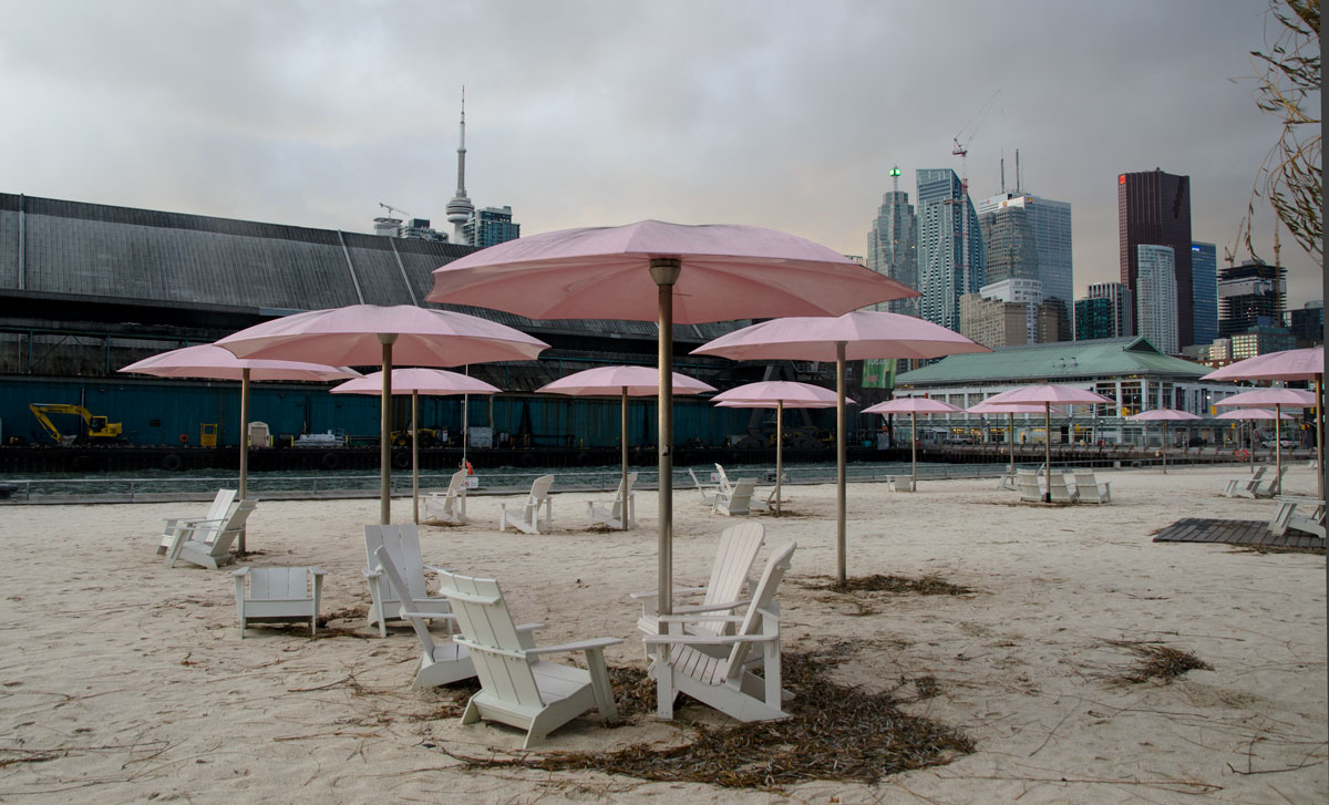 sugar beach in the winter, looking towards the city skyline 